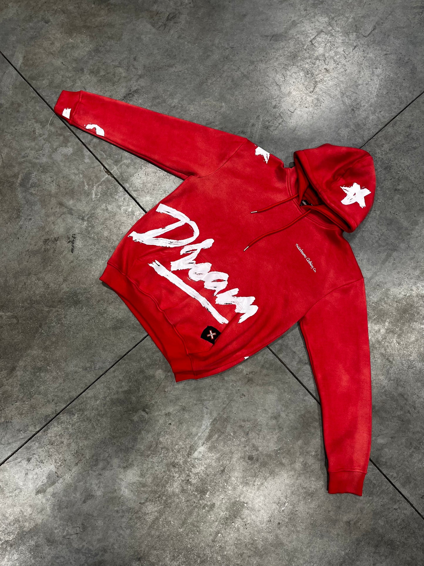 DREAMLIFE RED/ STREETSTAR PULL OVER HOODIE